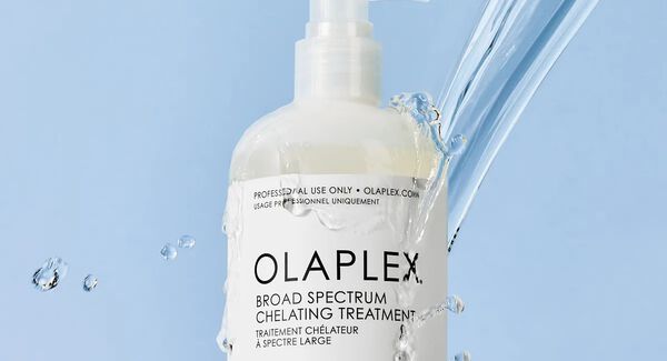 So wendest du das OLAPLEX Broad Spectrum Chelating Treatment an