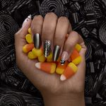 OPI Nail Laquer Nagellack - Good Enough to Treat Collection - Butter Me Up Toffee 15ml