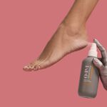 OPI Nature Strong Feuchtigkeitsspendendes Spray Gegen Hornhaut und Trockene Haut 250 ml