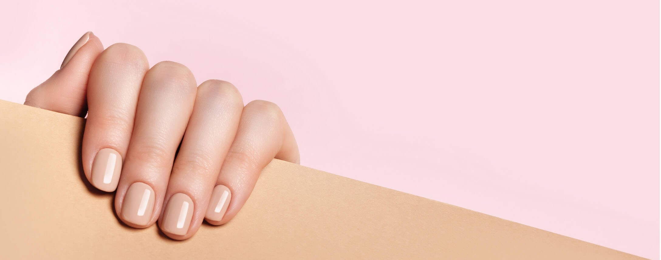 Reaktion auf Acryl- oder Gelnägel: Was tun?